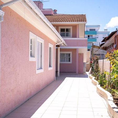الشقق الفندقية Florianópolisفي  Residencial Rosa المظهر الخارجي الصورة